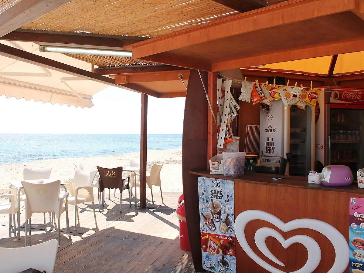 캠프장 Camping Cala D'Ostia 풀라
